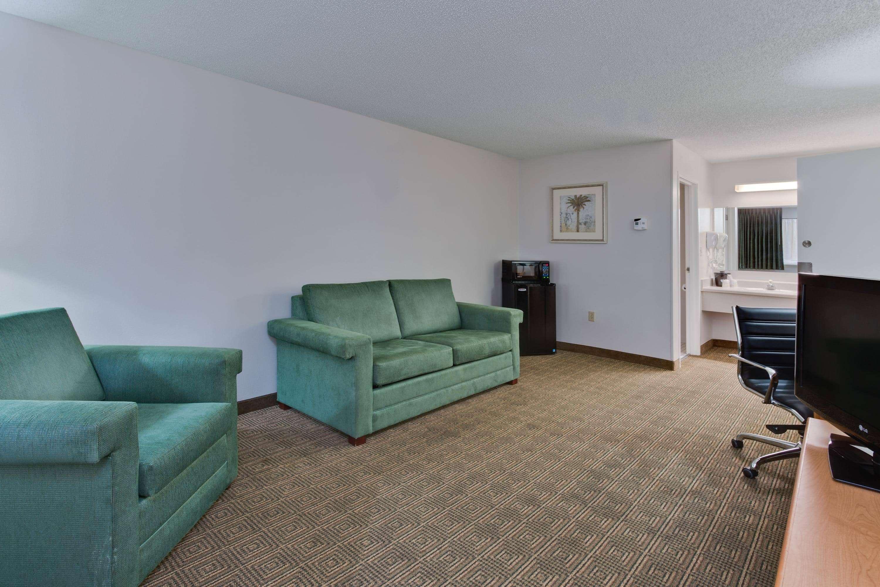 La Quinta Inn By Wyndham Tampa Near Busch Gardens Zewnętrze zdjęcie