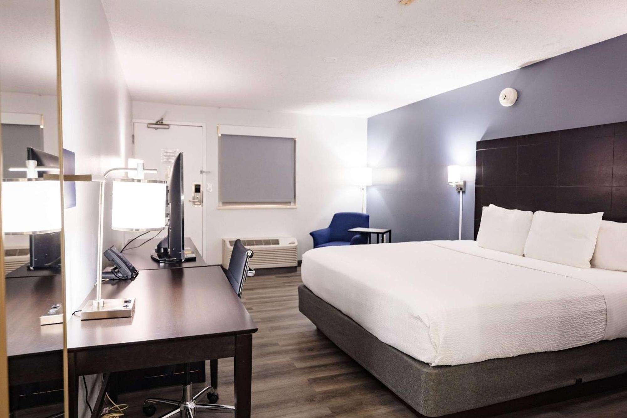 La Quinta Inn By Wyndham Tampa Near Busch Gardens Zewnętrze zdjęcie