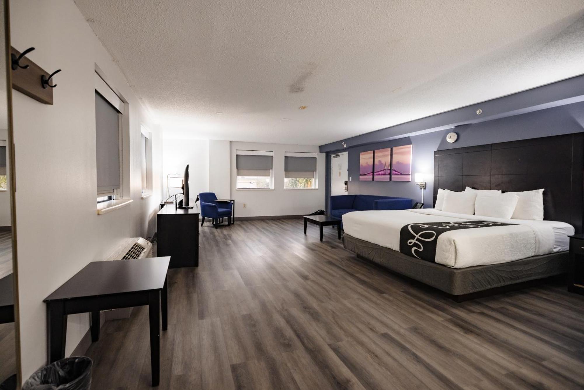 La Quinta Inn By Wyndham Tampa Near Busch Gardens Zewnętrze zdjęcie