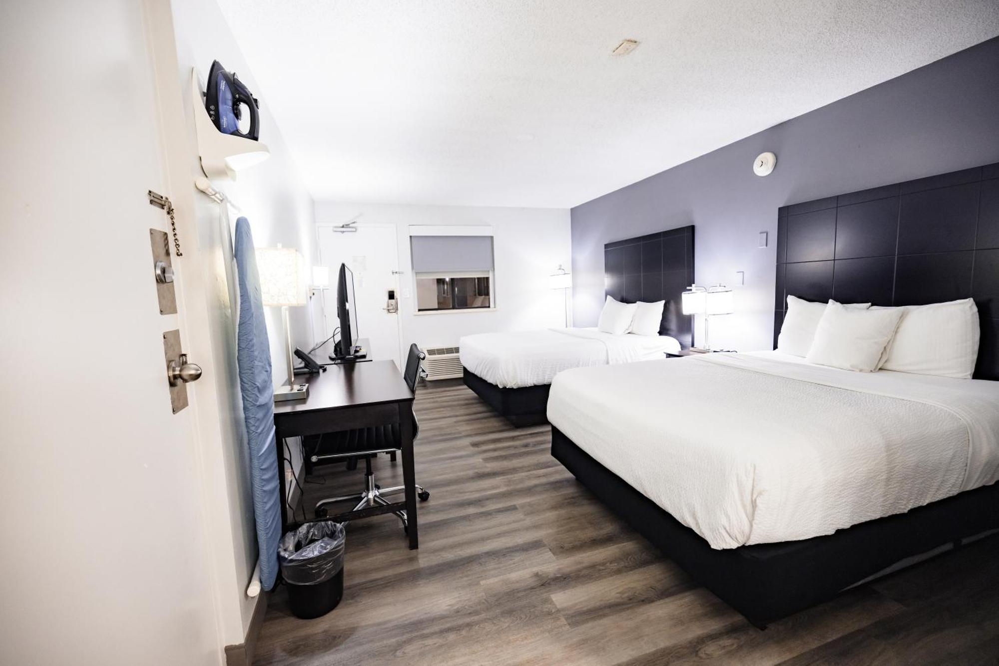 La Quinta Inn By Wyndham Tampa Near Busch Gardens Zewnętrze zdjęcie
