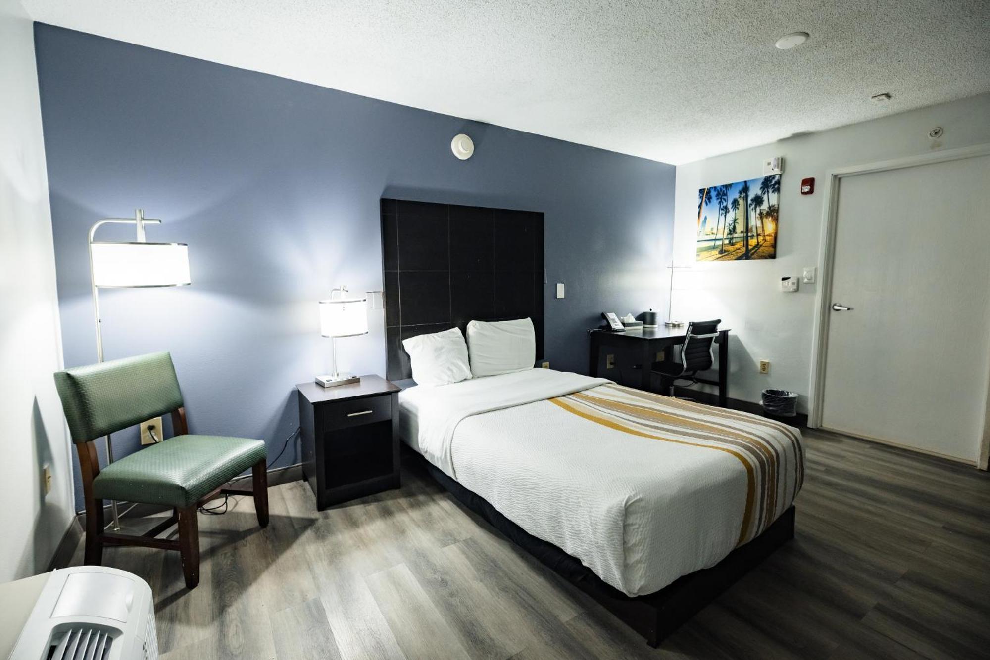 La Quinta Inn By Wyndham Tampa Near Busch Gardens Zewnętrze zdjęcie