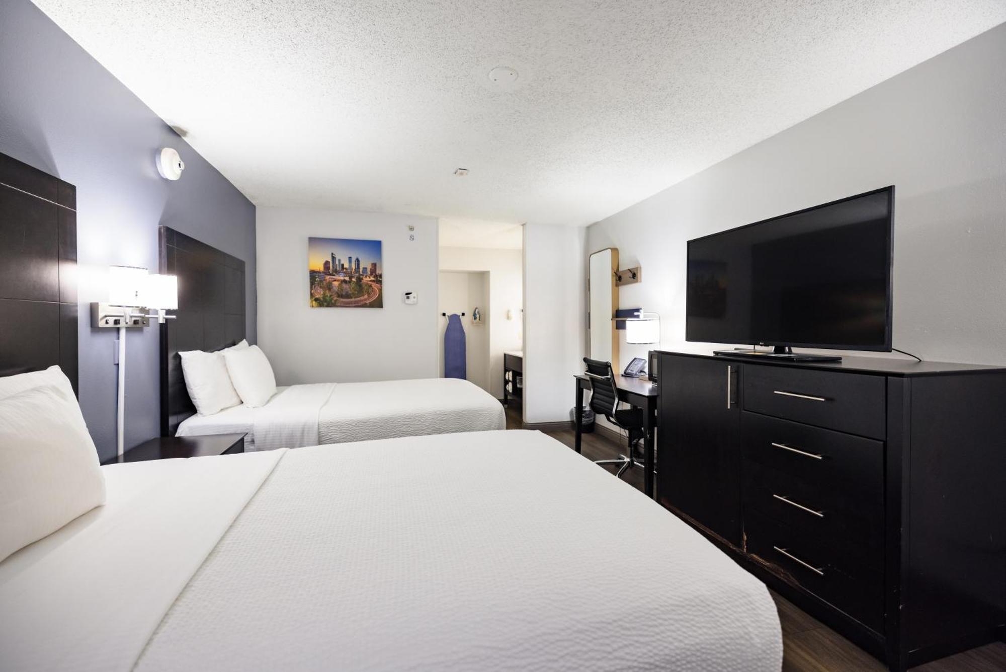 La Quinta Inn By Wyndham Tampa Near Busch Gardens Zewnętrze zdjęcie
